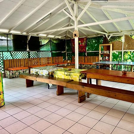 Auberge K-Wan Hostel - Proche Plages Deshaies Exterior foto